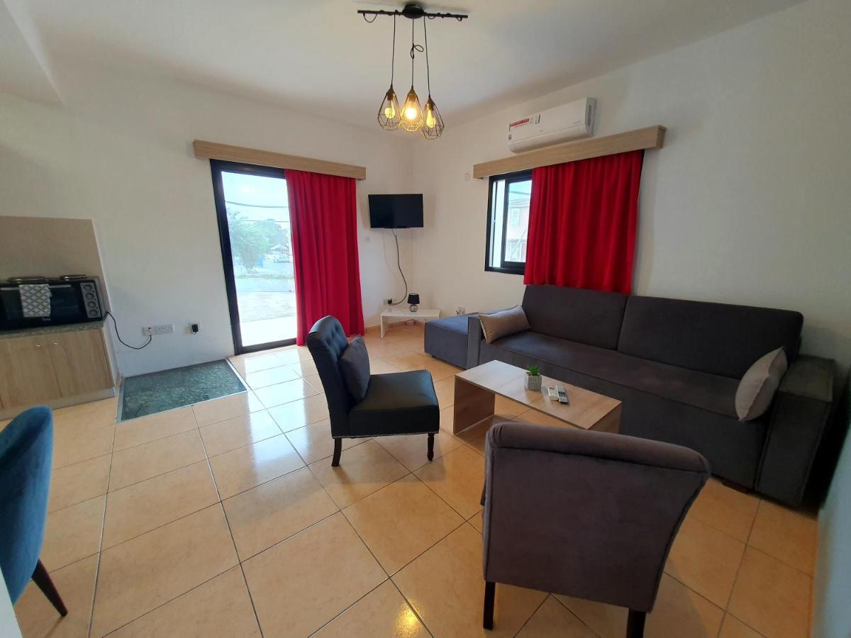 Valentina Apartments Paphos 外观 照片