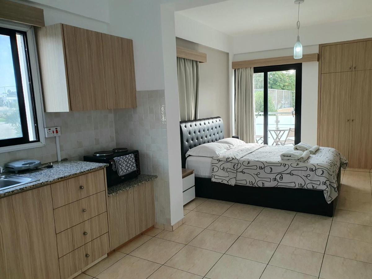 Valentina Apartments Paphos 外观 照片