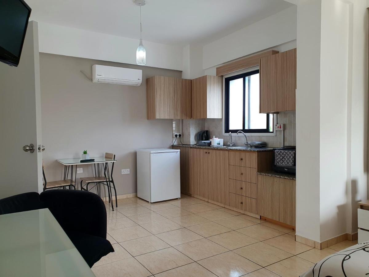 Valentina Apartments Paphos 外观 照片