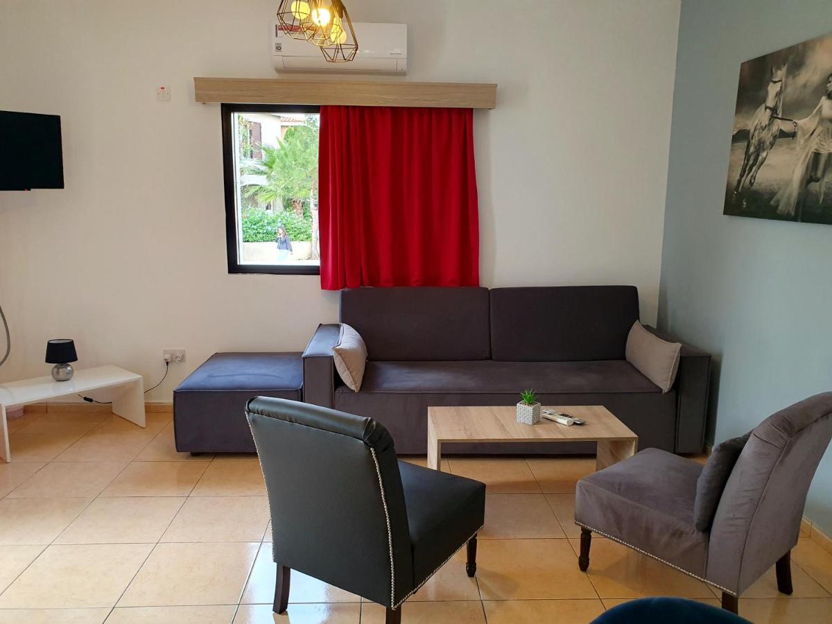 Valentina Apartments Paphos 外观 照片
