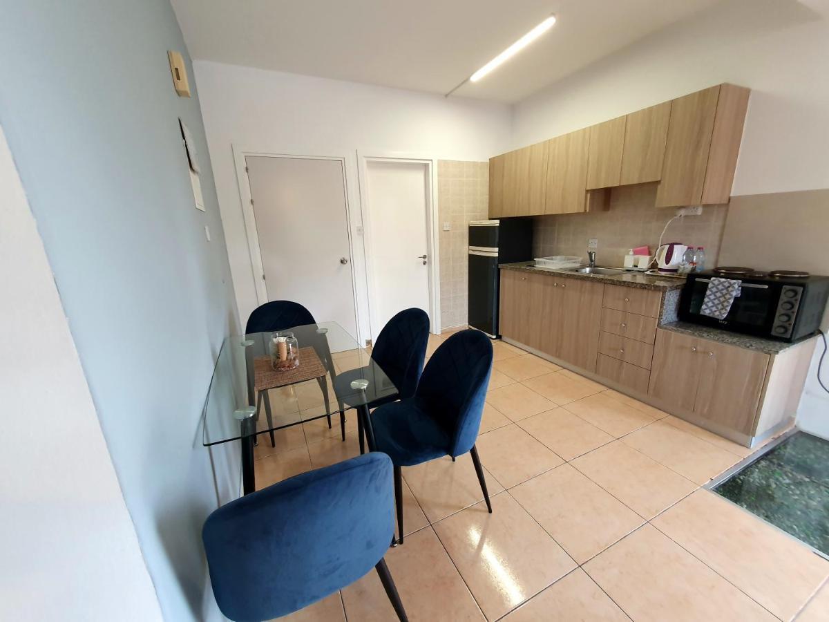 Valentina Apartments Paphos 外观 照片