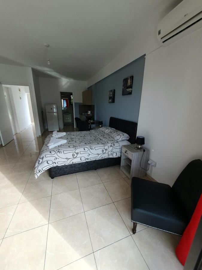 Valentina Apartments Paphos 外观 照片
