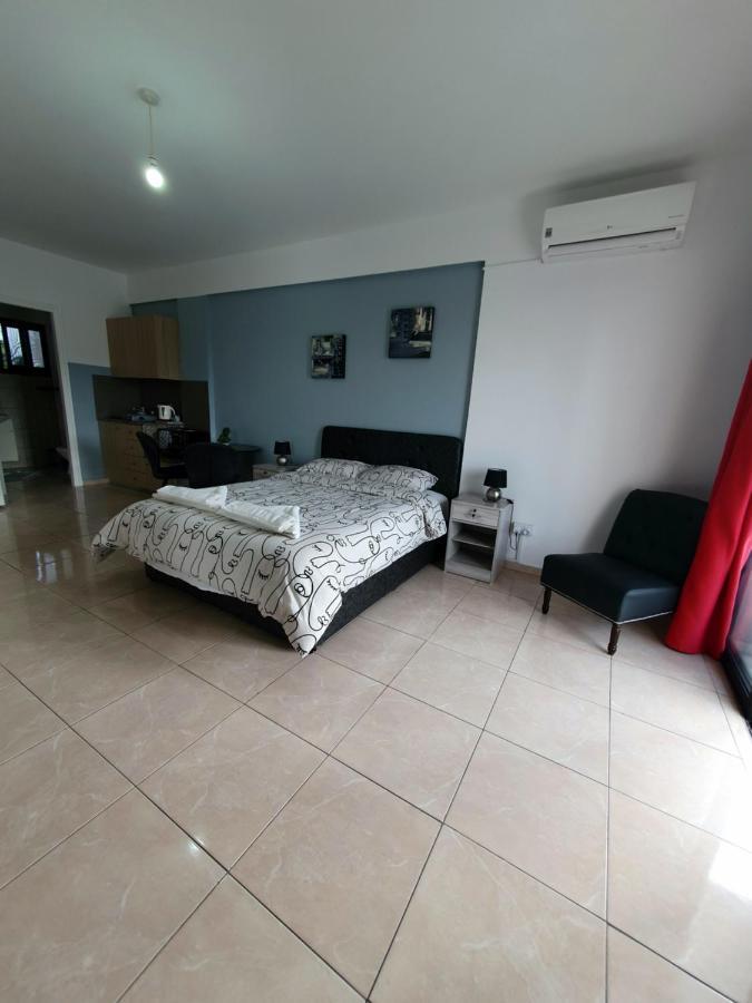 Valentina Apartments Paphos 外观 照片